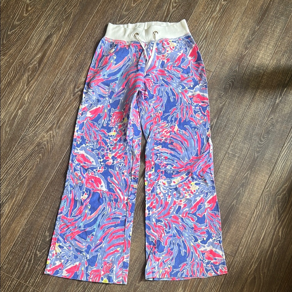 Lilly Pulitzer Pink and Blue Linen beach pants in a Vibrant Print.